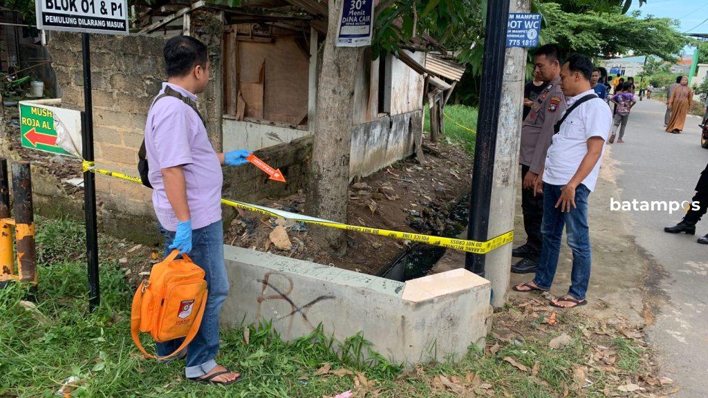 Penemuan mayat lansia di Bengkong Sadai, Jumat, 9 Juli 2023. 