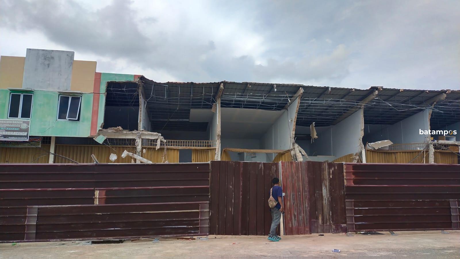 Ambruknya 7 Ruko Devin Premier, PII Minta Semua Ruko Serupa Dikosongkan - Metropolis