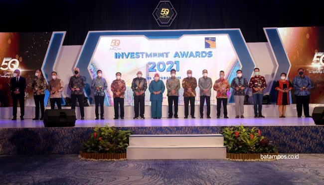 17 Tokoh dan Perusahaan Terima Penghargaan Investasi BP Batam 2025