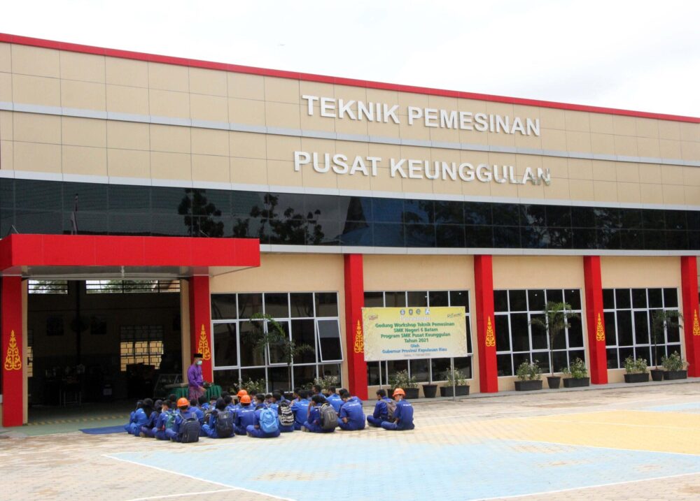 Gedung Workshop Teknik Pemesinan SMKN 6 Batam Dalil Harahap5 scaled e1644728184440