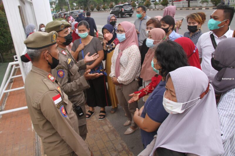 Orang Tua Siswa Tak Lolos PPDB Datangi Kantor Walikota 1 F Cecep Mulyana scaled e1657241658992