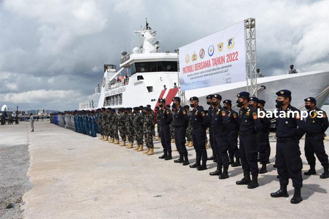 Kepala Bakamla RI Resmi Buka Patroli Bersama Keamanan Dan Keselamatan ...