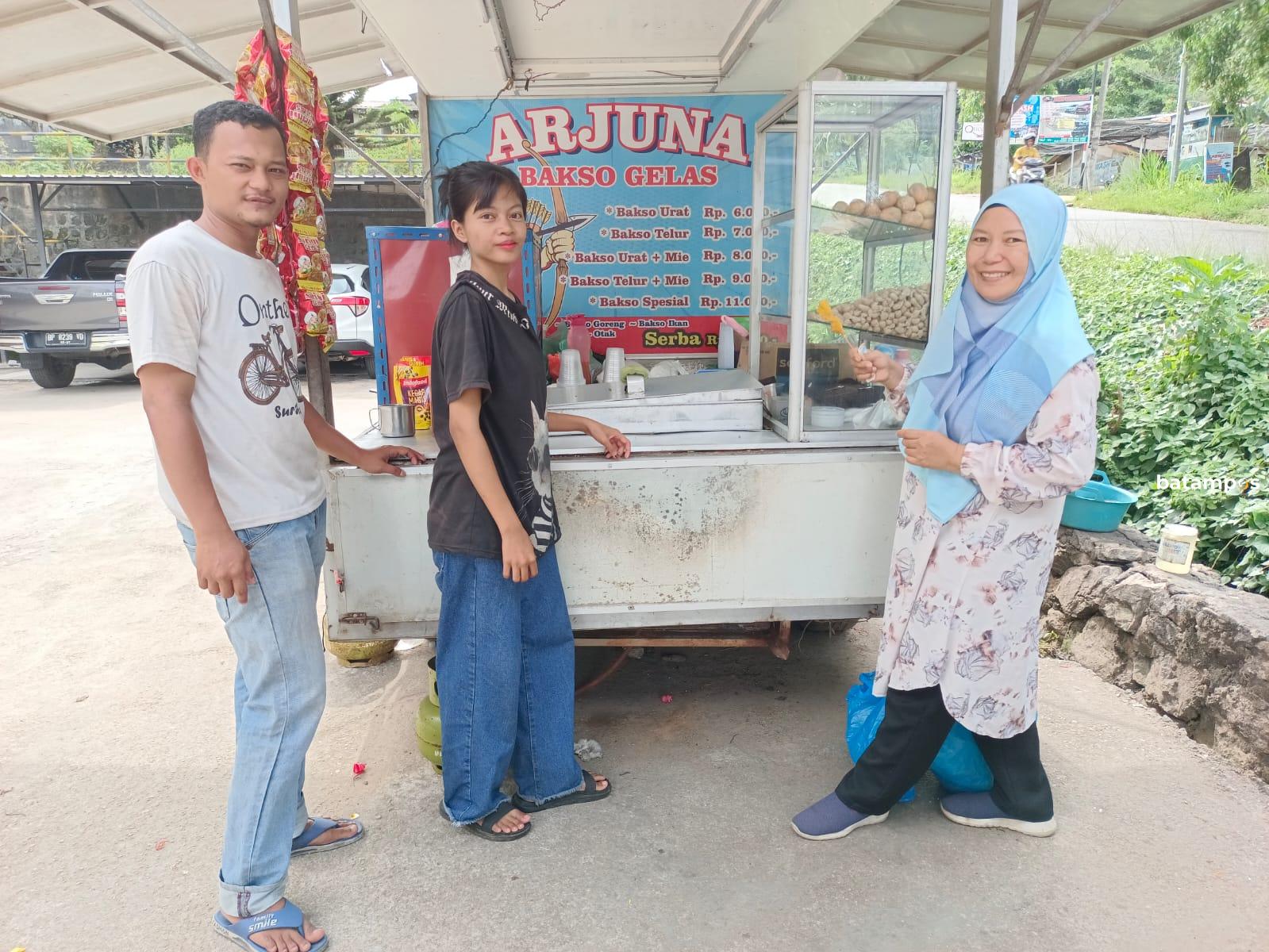 Marzuki Pemilik Bakso Gelas Arjuna Metropolis