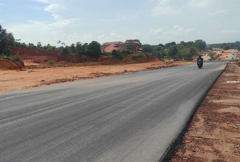 Pembangunan Jalan Nongsa 1 F Cecep Mulyana scaled e1695100304502