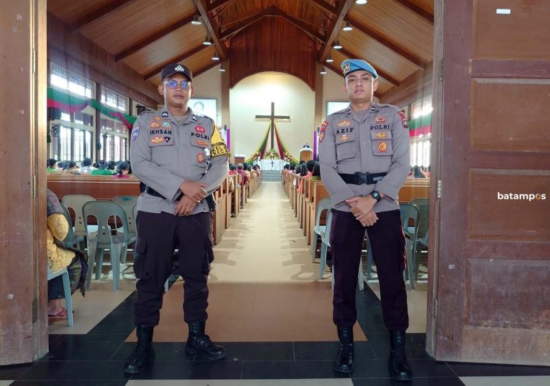 Polisi Pengamanan Natal Dalil Harahap 55 e1703504417145