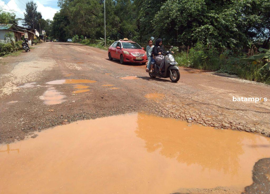 Lepas Jalan Rusak Dalil Harahap00