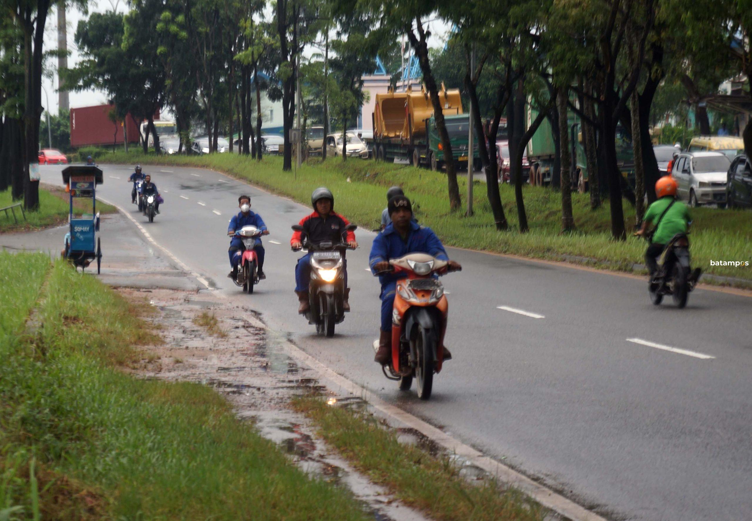 Lepas Lawan Arus Berjmaah Dalil Harahap5 scaled