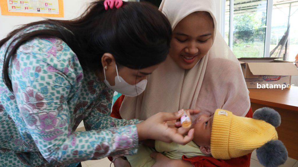 Pekan Imunisasi Polio 4 F Cecep Mulyana