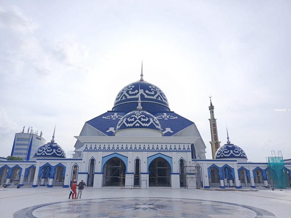 Wajah Baru Masjid Agung Batam, Tampil Megah dengan Kapasitas Ribuan ...