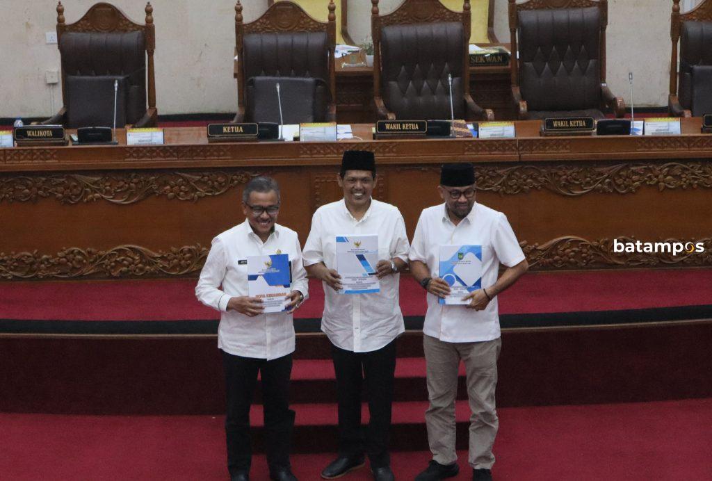 Rapat Paripurna 1 F Cecep Mulyana