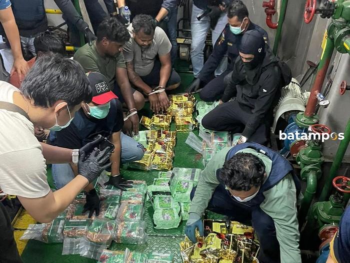 bea cukai gagalkan penyelundupan narkoba 43