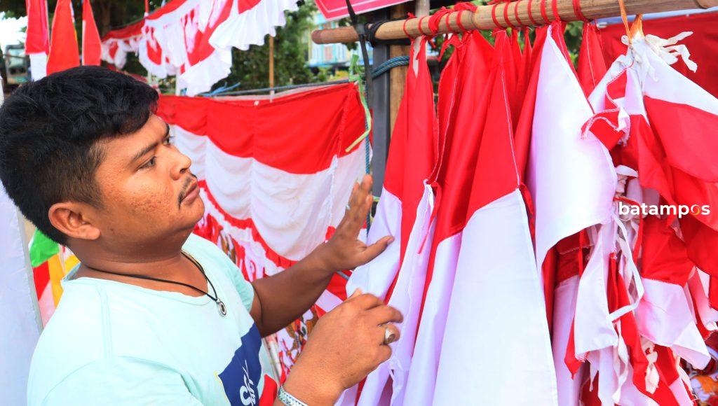 Pedagang Bendera 3 F Cecep Mulyana