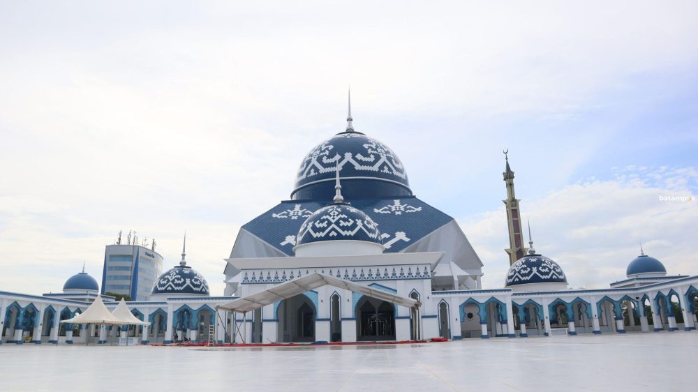 Masjid Agung Batam 1 F Cecep Mulyana scaled e1726285005612