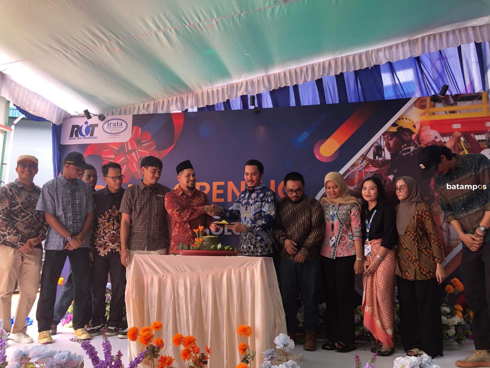Irata Training Centre Resmi Dibuka, Jawab Kebutuhan Tenaga Kerja Ahli di Batam 1 13f6f205 9ceb 4824 b4b3 e82e1511da2f
